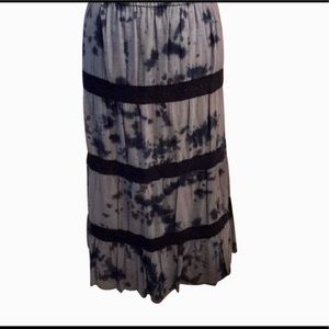 MICHAEL KORS SELF LINED “SPLATTER” SKIRT SIZE XL